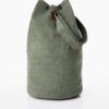 Trendbagi märss on multifunktsionaalne kott, mis on valmistatud käsitööna pehme mööbli tootmisest üle jäänud vastupidavatest materjalidest.